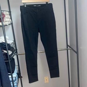 Old Navy High Rise Super Skinny